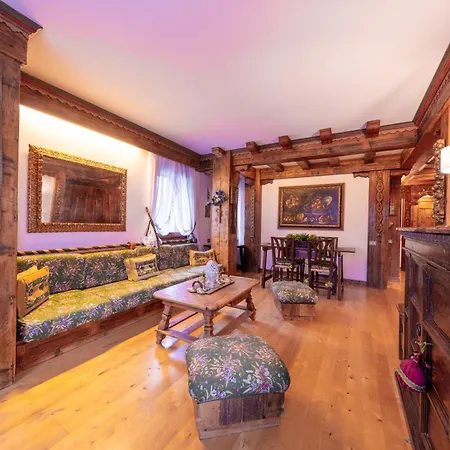Cortina Center Alpine With Private Garage Appartement Cortina d'Ampezzo